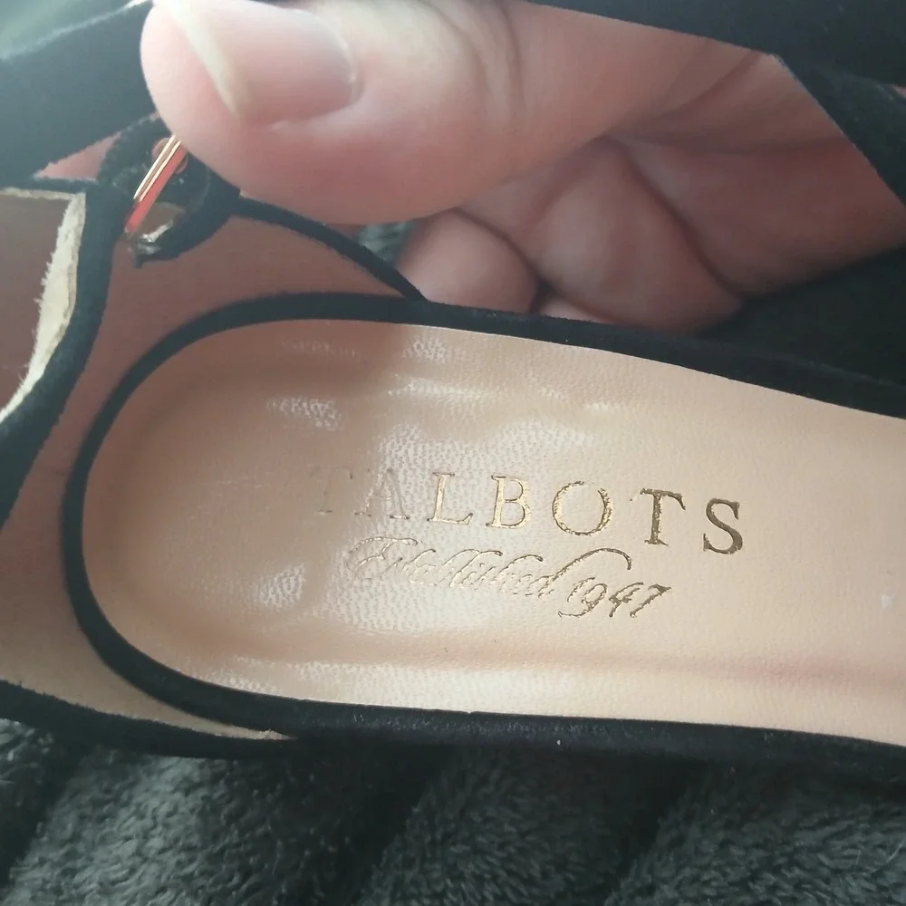 Talbots Luisa T-Strap Pumps 6.5B Black Suede Round Toe High Heels Cutout Leather